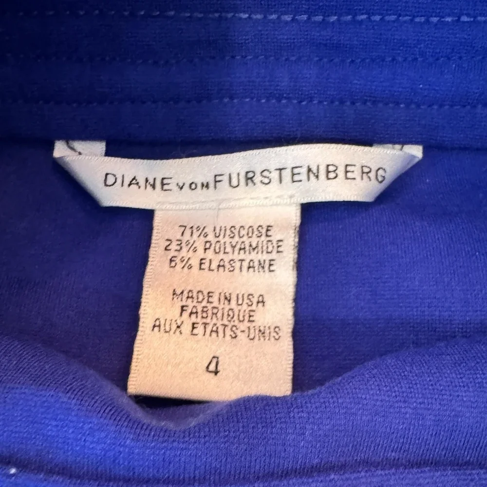 Diane von Furstenberg Royal Blue Quilted‎ Waist Mini Skirt Size 4 DVF Cobalt